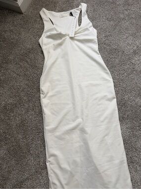 NWT Missguided Sleeveless White Maxi Dress